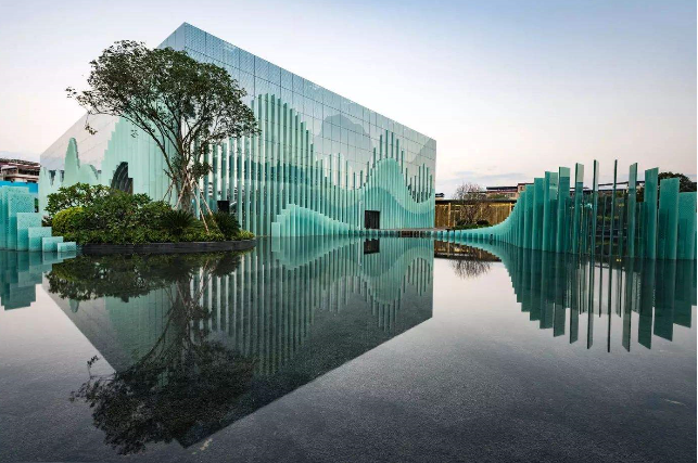 LIUTECH柳泰克低壓空壓機助力玻璃行業(yè)